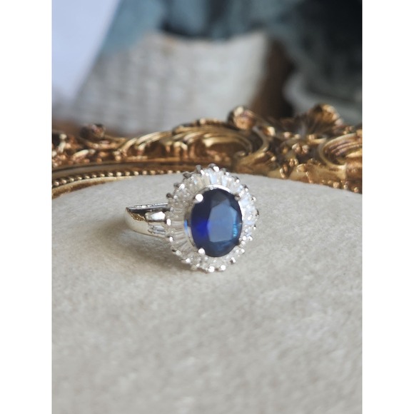 Jewelry - Vintage 925 Sterling Silver Blue Oval Sapphire CZ Halo Cocktail Ring Sz 6.25